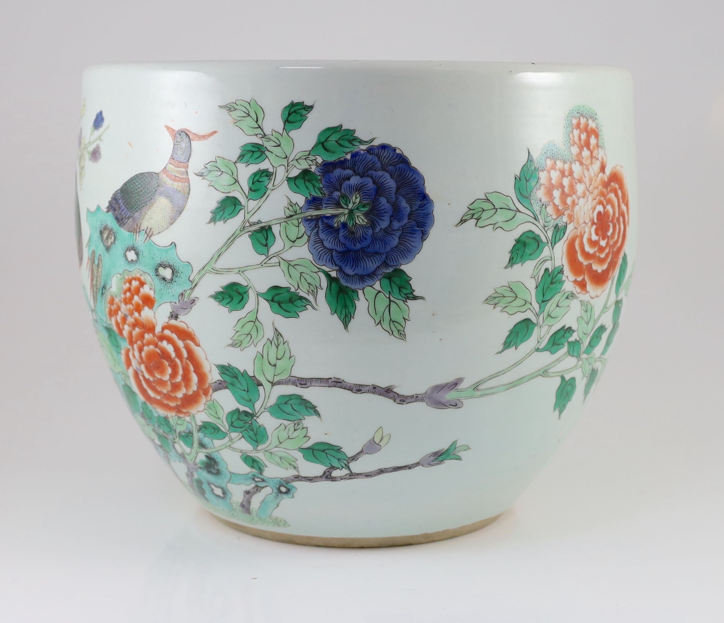 A Chinese famille verte jardiniere or fishbowl, late 19th century, 30.5 cm high, 38 cm diameter